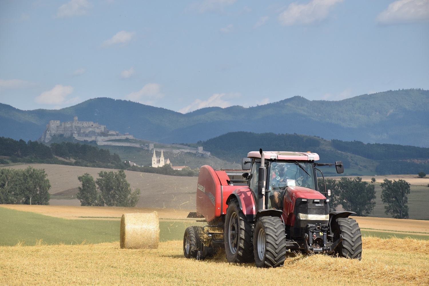 Farma-Nemesany-5.jpg Farma-Nemesany-5.jpg